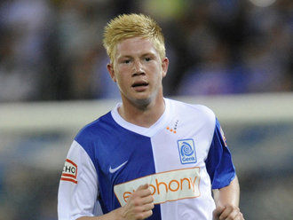 澳超半场：克莱因远射中柱，阿德莱德联暂0-0布里斯班狮吼