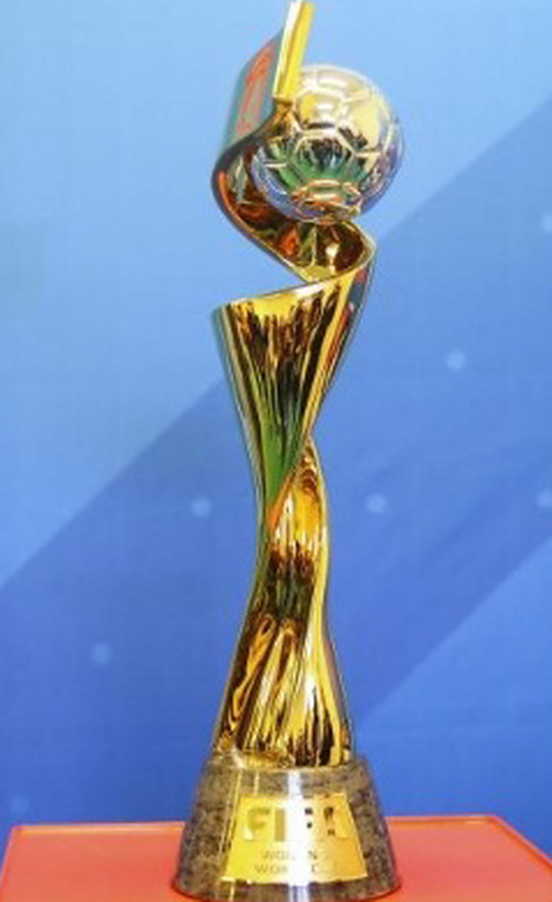 阿里亚斯入围2025年国际足联年度最佳男子阵容候...