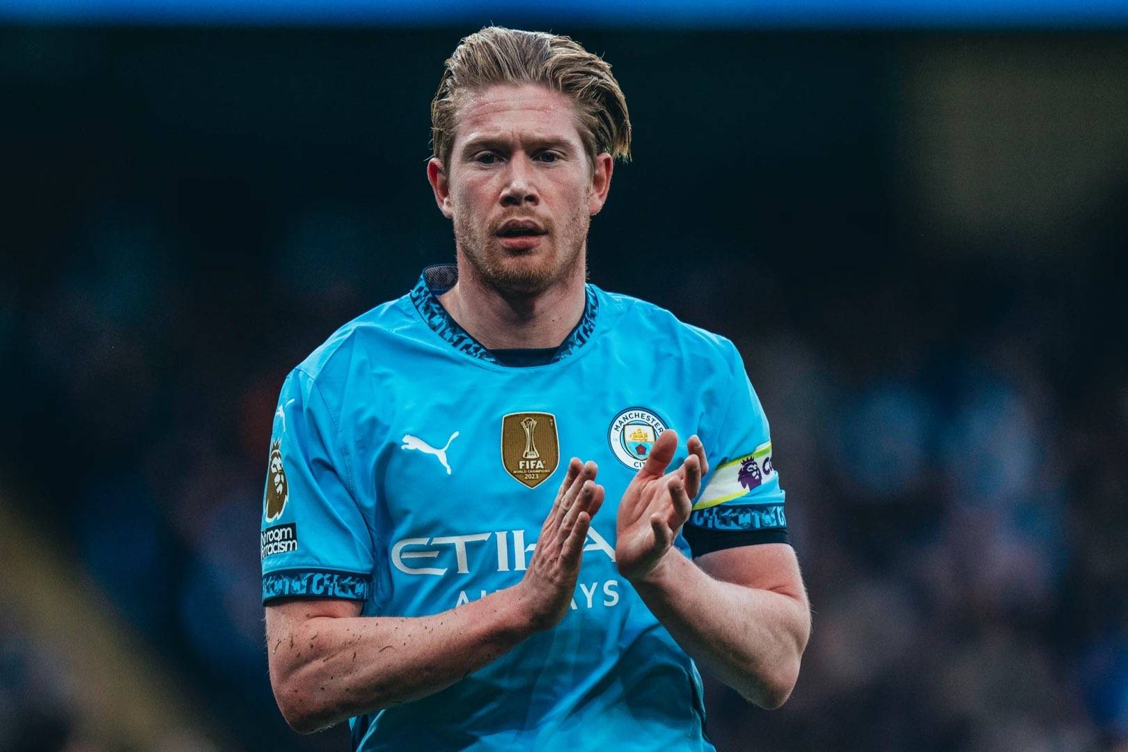 邮报：维拉无意买断埃利奥特，球员已2个月没比赛身陷困境（邮报：维拉不打算买断埃利奥特，球员已两月未出场陷入困局）