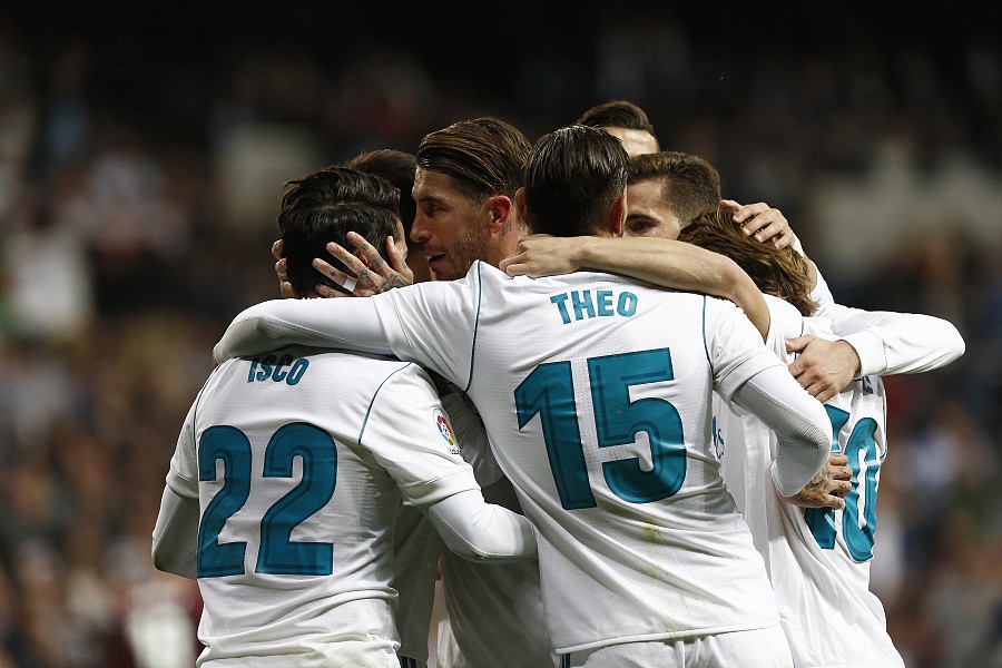 国足未来第一左后卫：华裔球星90万欧转会费登陆波兰联赛！