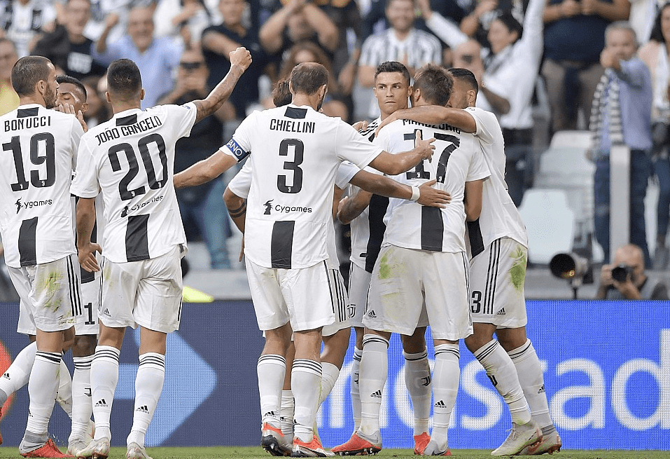 欧冠战报：里奥斯传射巴雷罗破门，本菲卡2-0完胜那不勒斯（欧冠：里奥斯一传一射巴雷罗建功，本菲卡2-0力克那不勒斯）