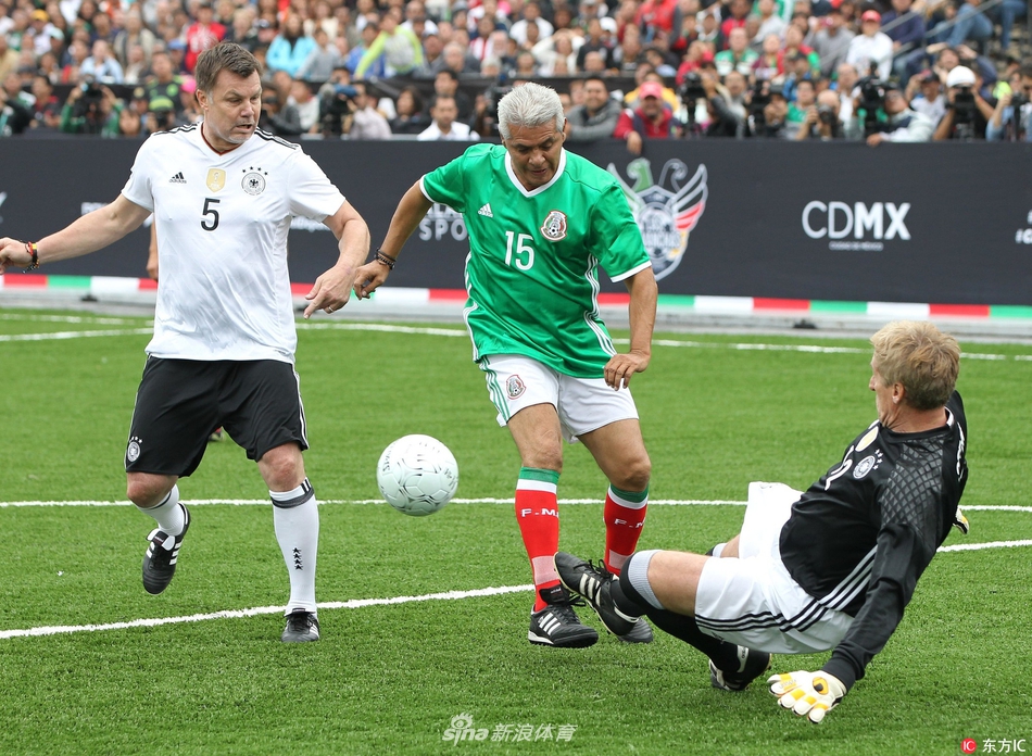 洛卡特利：我们得承担责任，我们必须进世界杯也必须做得更多